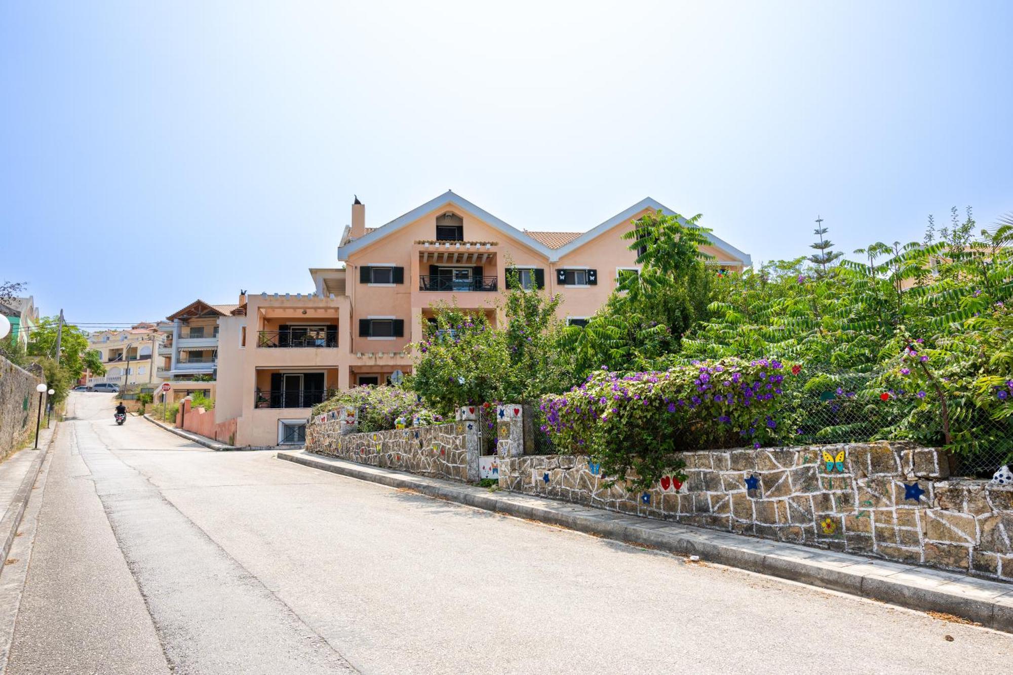 Domus City Apartment Argostoli  Exterior foto